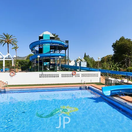 Апартаменти Benalbeach Bright And Quiet Terrace With Garden And Sea Views Бенальмадена