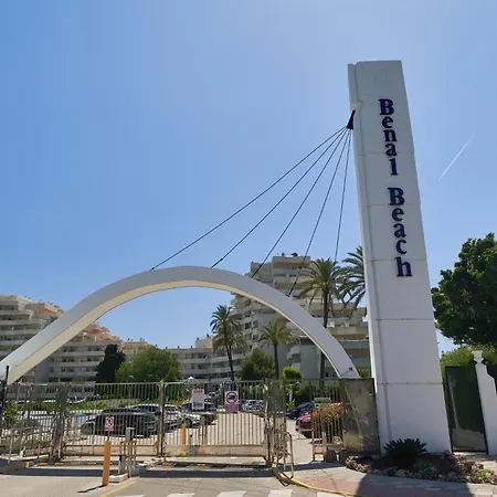 Benalbeach Bright And Quiet Terrace With Garden And Sea Views Апартаменти *