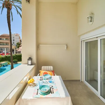 Benalbeach Bright And Quiet Terrace With Garden And Sea Views * Бенальмадена
