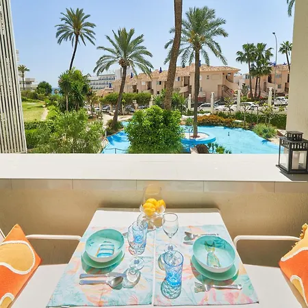 Benalbeach Bright And Quiet Terrace With Garden And Sea Views * Бенальмадена